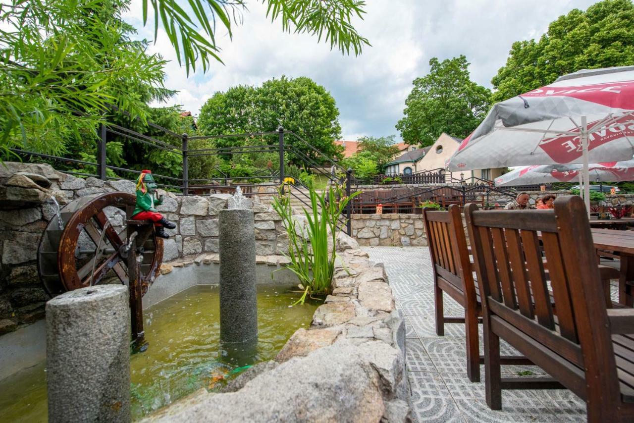 Hotel Rustikal Horní Cerekev Dış mekan fotoğraf